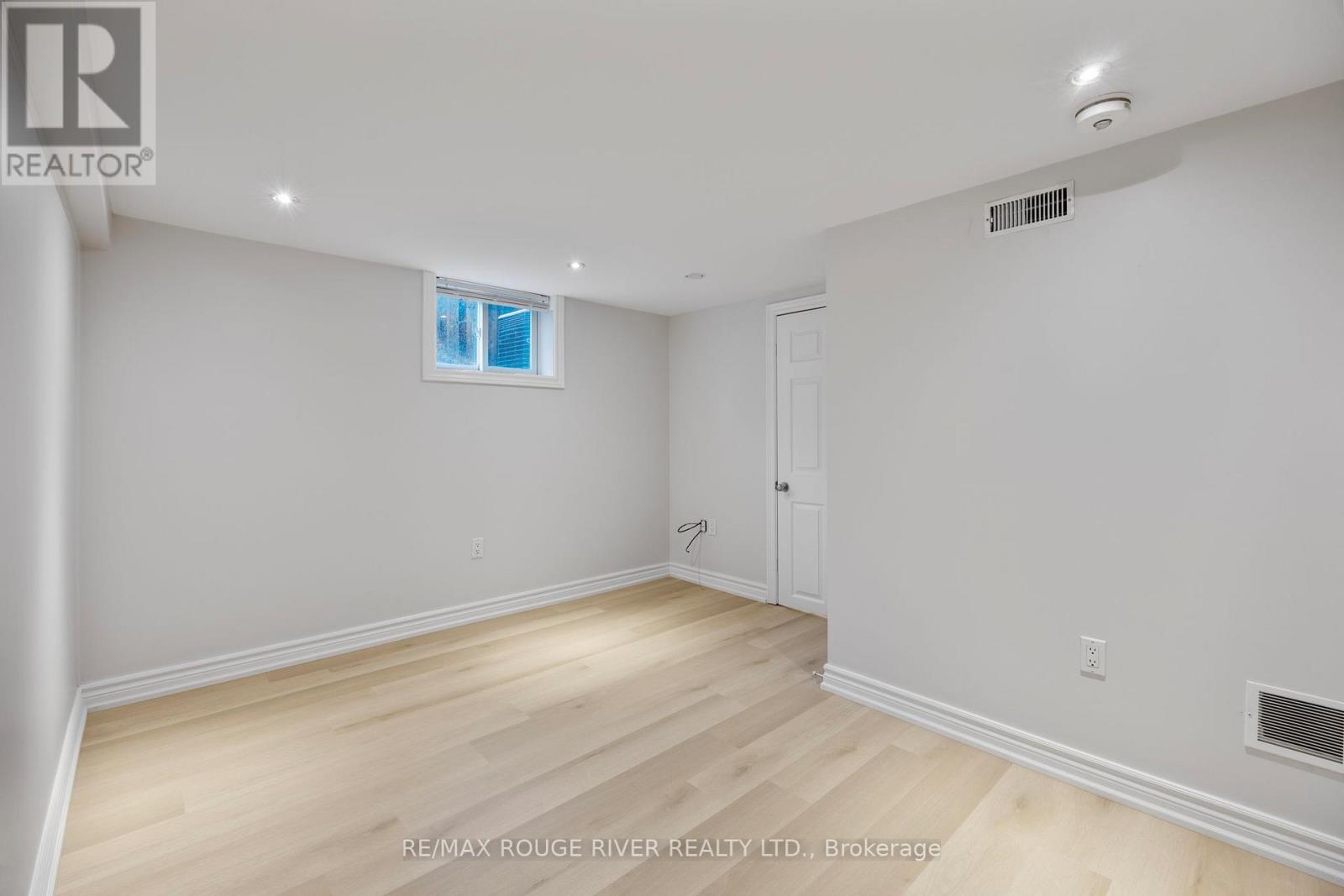 Lower - 902 Donovan Crescent, Whitby, Ontario L1N 3G3 - Photo 12 - E12509600