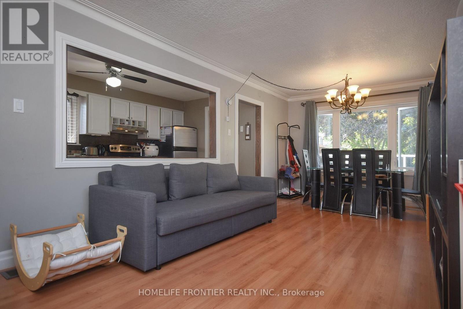 109 Darlingside Drive, Toronto, Ontario  M1E 3P4 - Photo 10 - E12510100