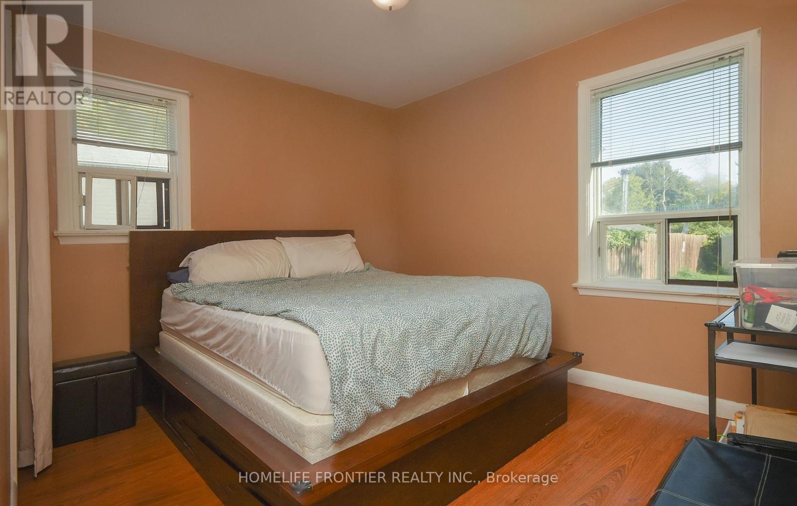 109 Darlingside Drive, Toronto, Ontario  M1E 3P4 - Photo 15 - E12510100