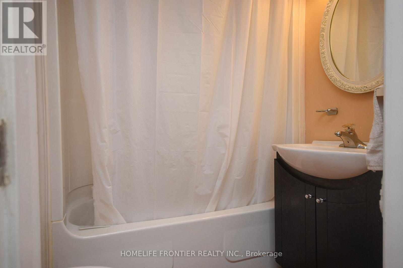 109 Darlingside Drive, Toronto, Ontario  M1E 3P4 - Photo 16 - E12510100