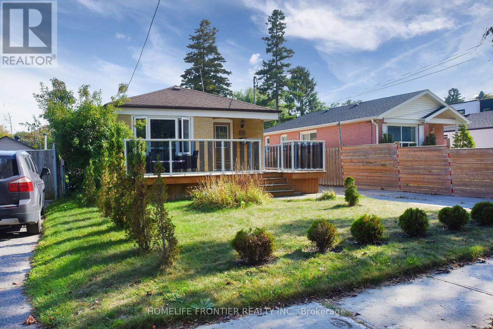 109 Darlingside Drive, Toronto, Ontario  M1E 3P4 - Photo 3 - E12510100