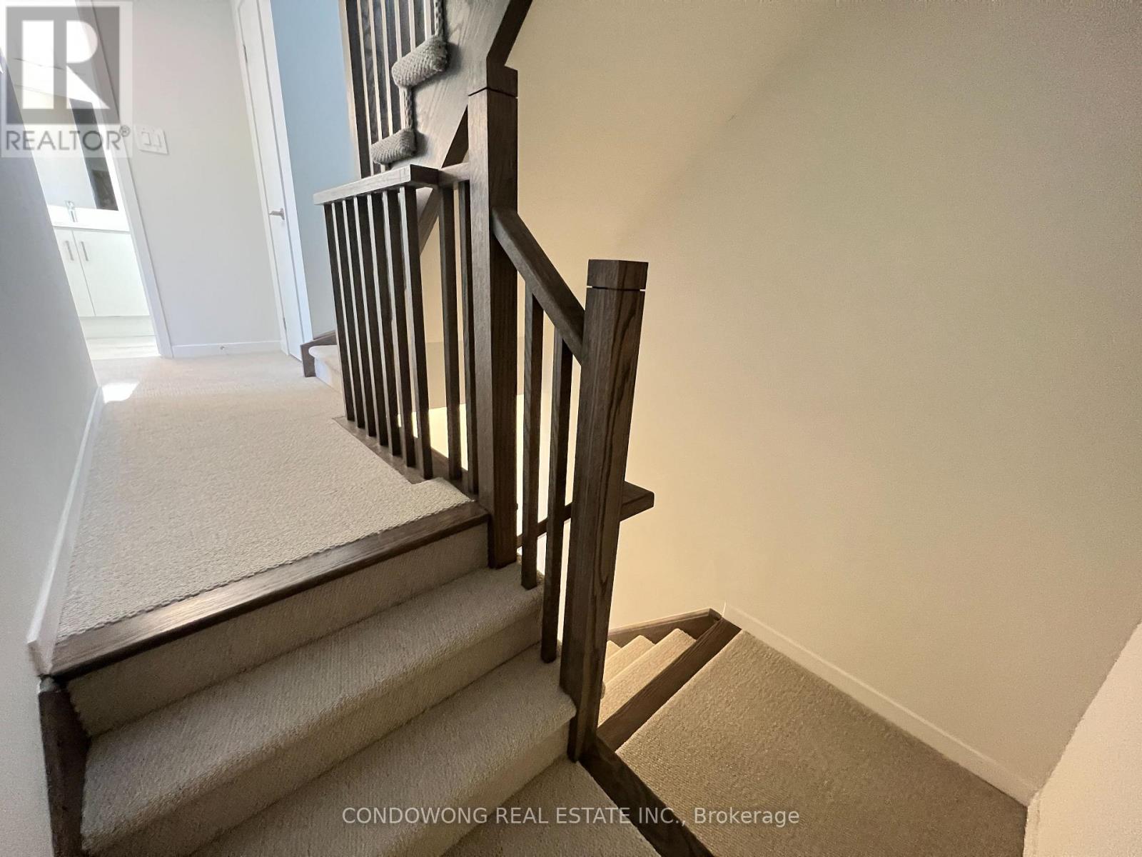 49 - 31 Honeycrisp Crescent, Vaughan, Ontario  L4K 0N6 - Photo 18 - N12510108