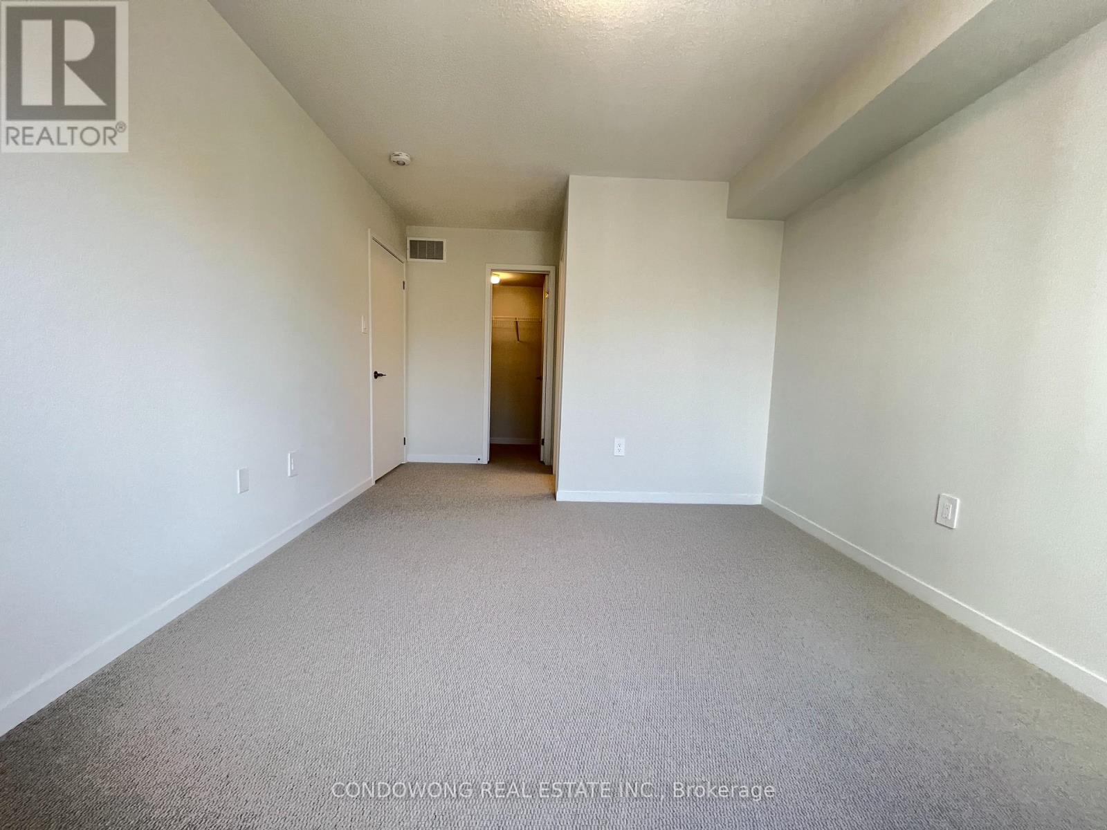 49 - 31 Honeycrisp Crescent, Vaughan, Ontario  L4K 0N6 - Photo 22 - N12510108