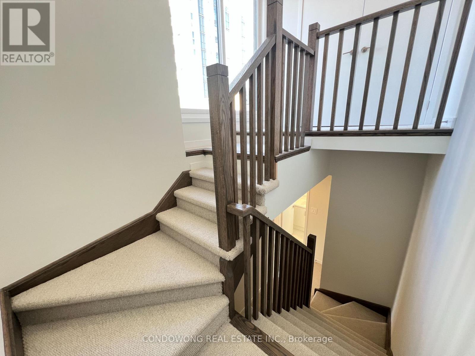 49 - 31 Honeycrisp Crescent, Vaughan, Ontario  L4K 0N6 - Photo 26 - N12510108