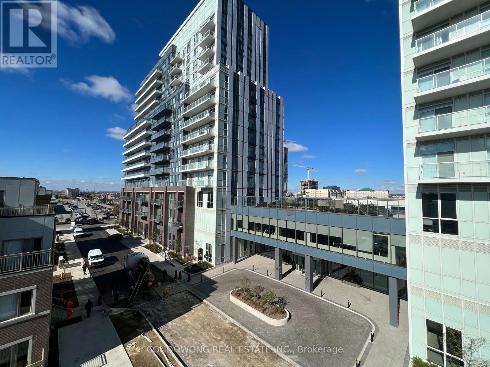 49 - 31 Honeycrisp Crescent, Vaughan, Ontario  L4K 0N6 - Photo 31 - N12510108