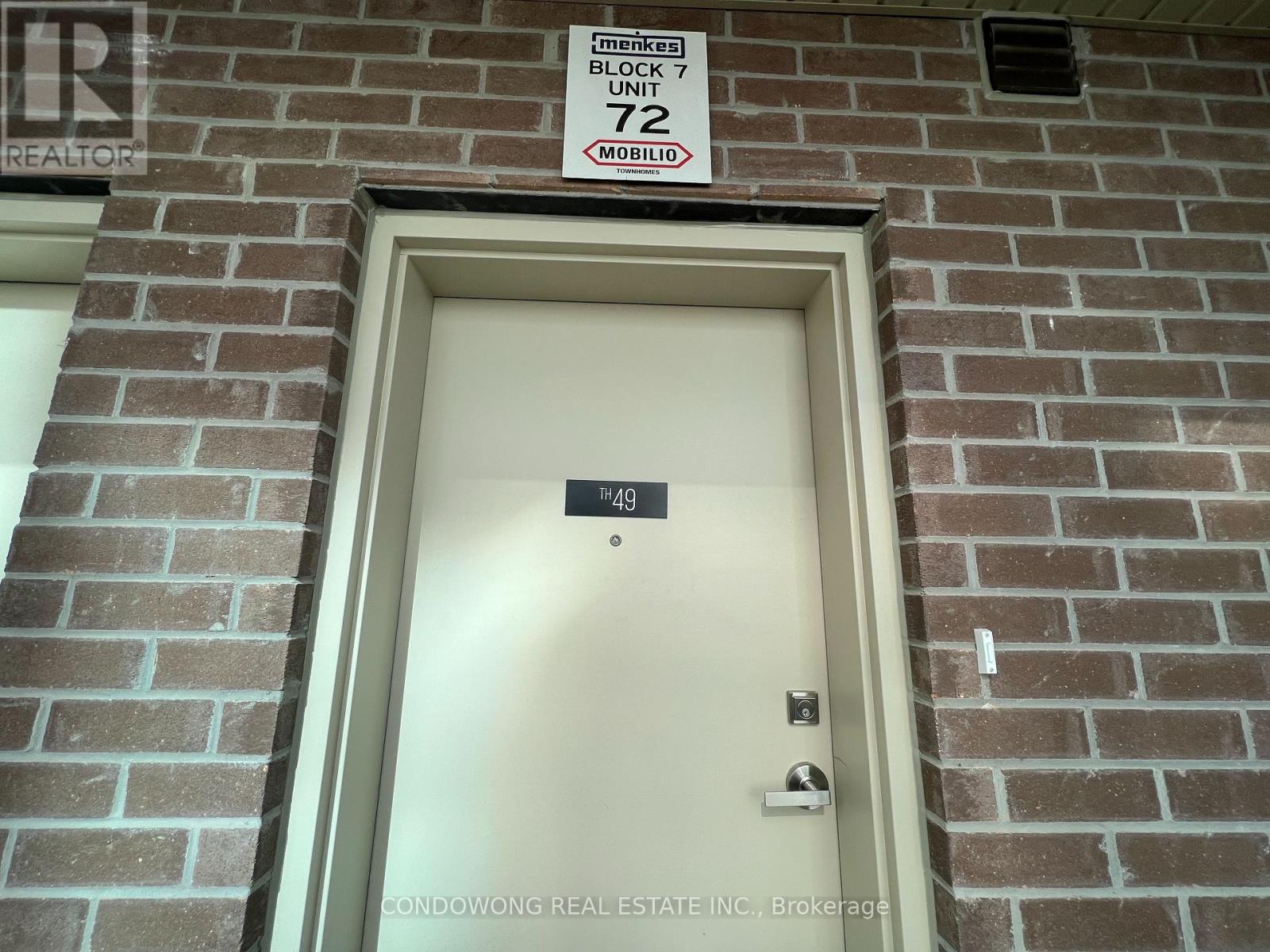 49 - 31 Honeycrisp Crescent, Vaughan, Ontario  L4K 0N6 - Photo 4 - N12510108