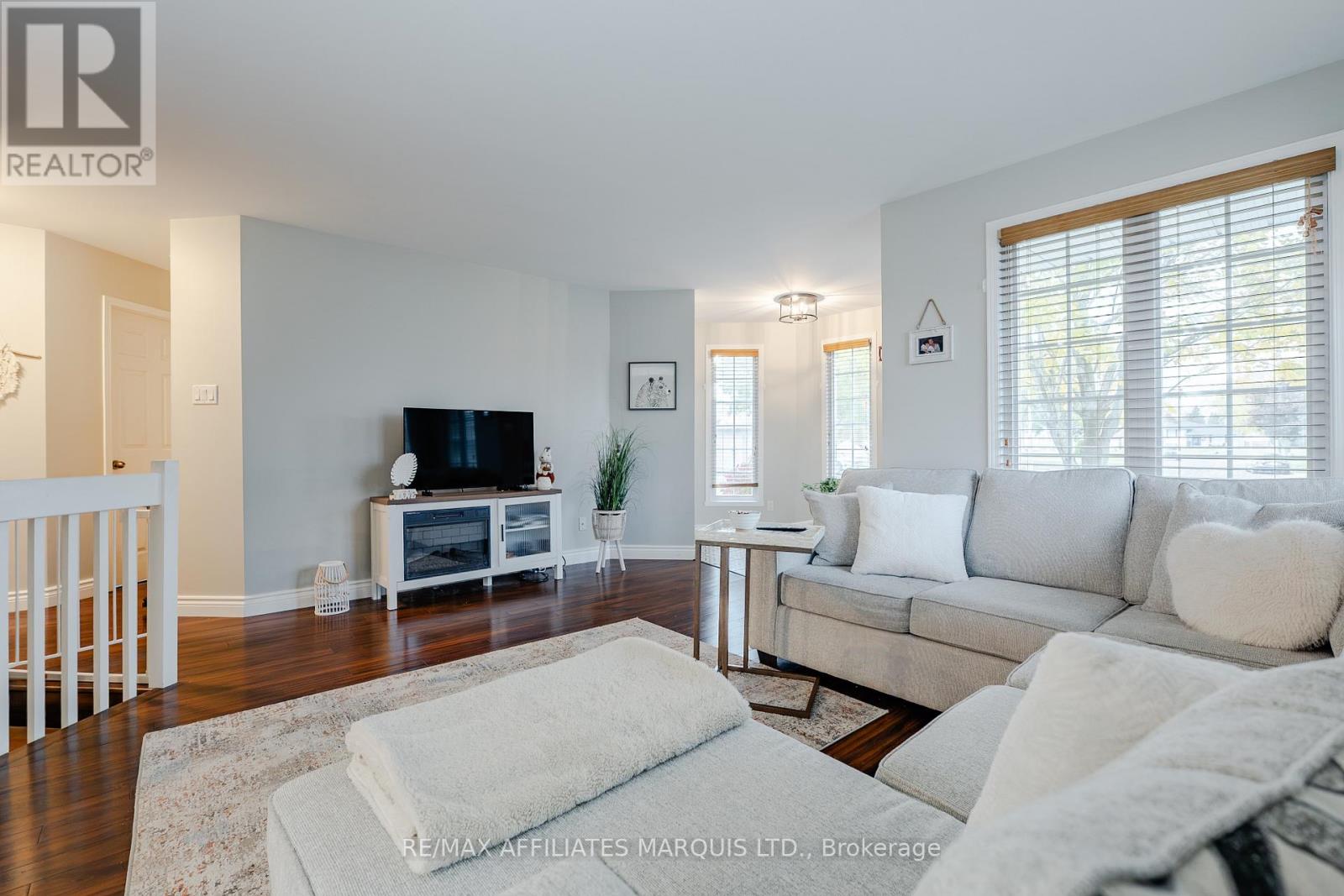 701 Robin Court, Cornwall, Ontario  K6H 7N4 - Photo 10 - X12510206