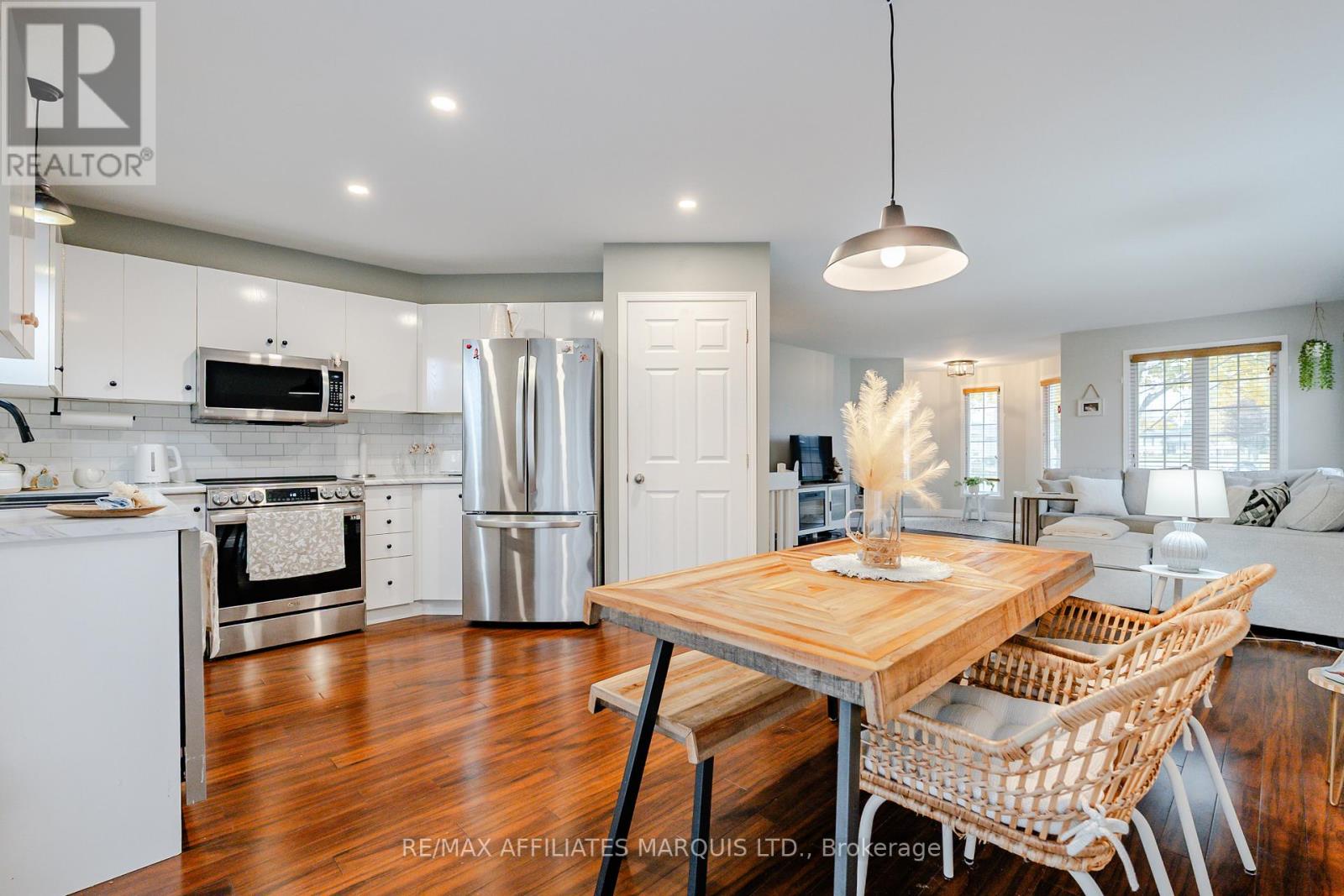 701 Robin Court, Cornwall, Ontario  K6H 7N4 - Photo 12 - X12510206