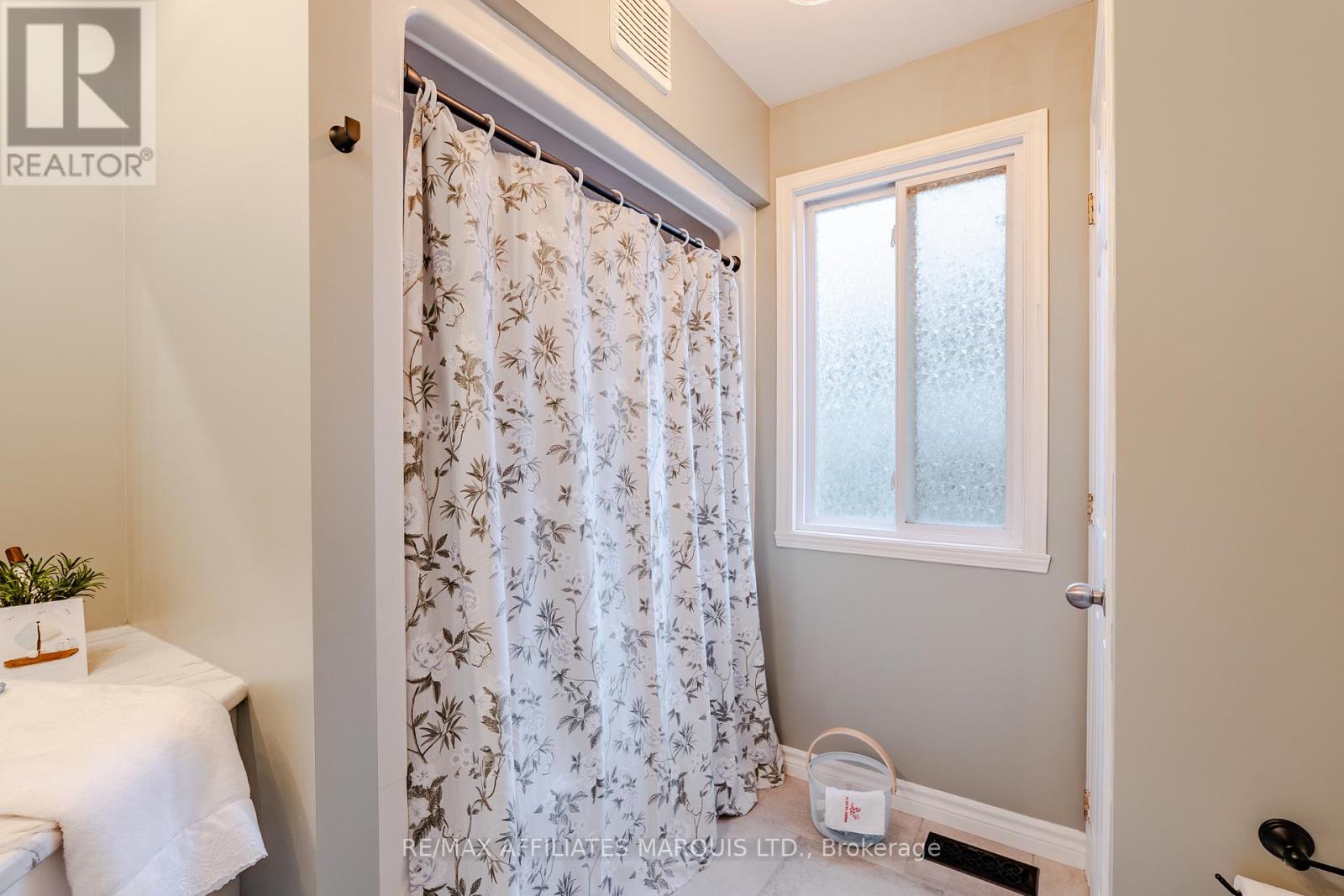 701 Robin Court, Cornwall, Ontario  K6H 7N4 - Photo 26 - X12510206