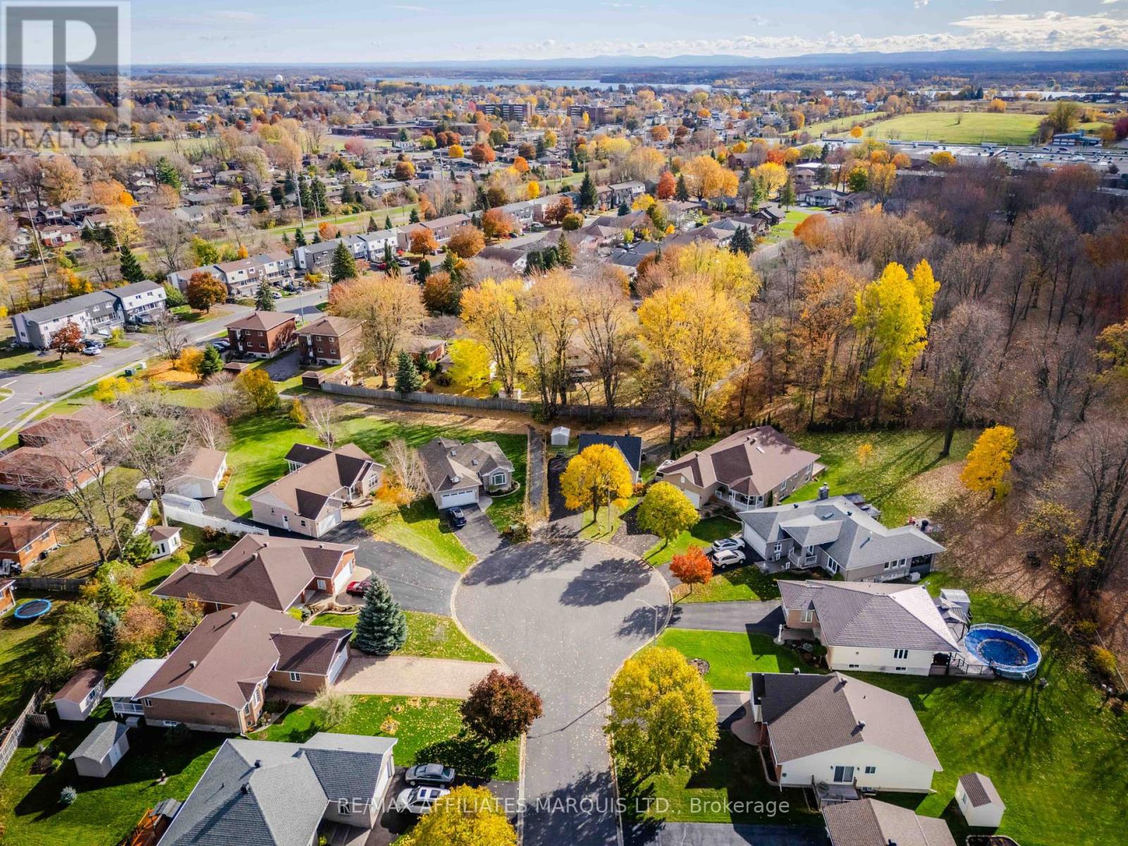 701 Robin Court, Cornwall, Ontario  K6H 7N4 - Photo 47 - X12510206