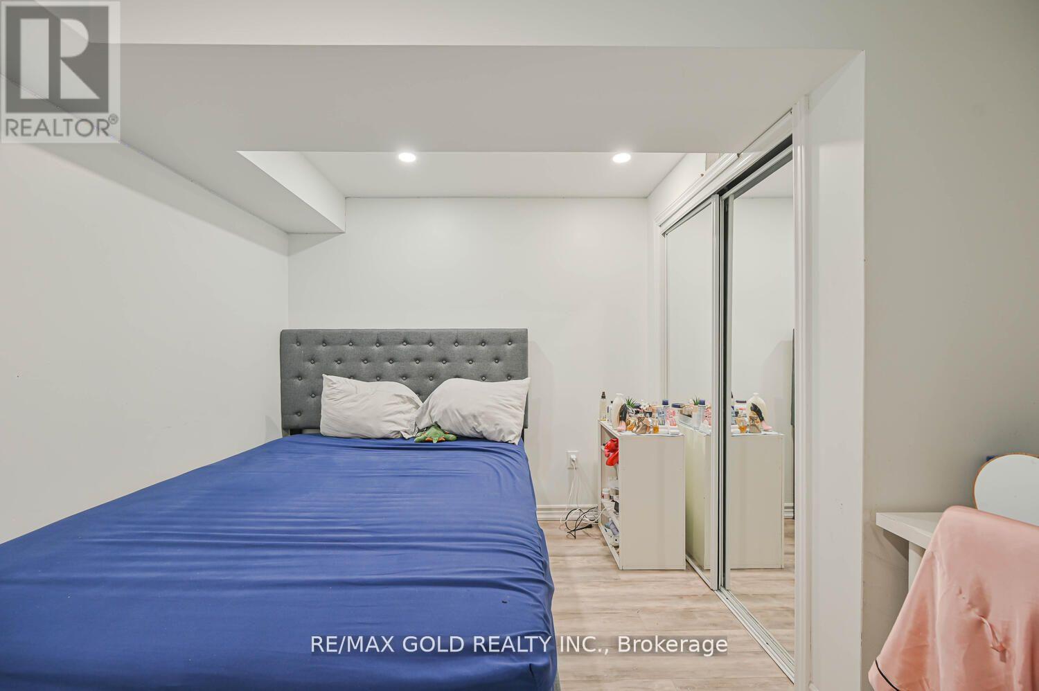 34 Earth Star Trail, Brampton, Ontario  L6R 2P3 - Photo 30 - W12510060