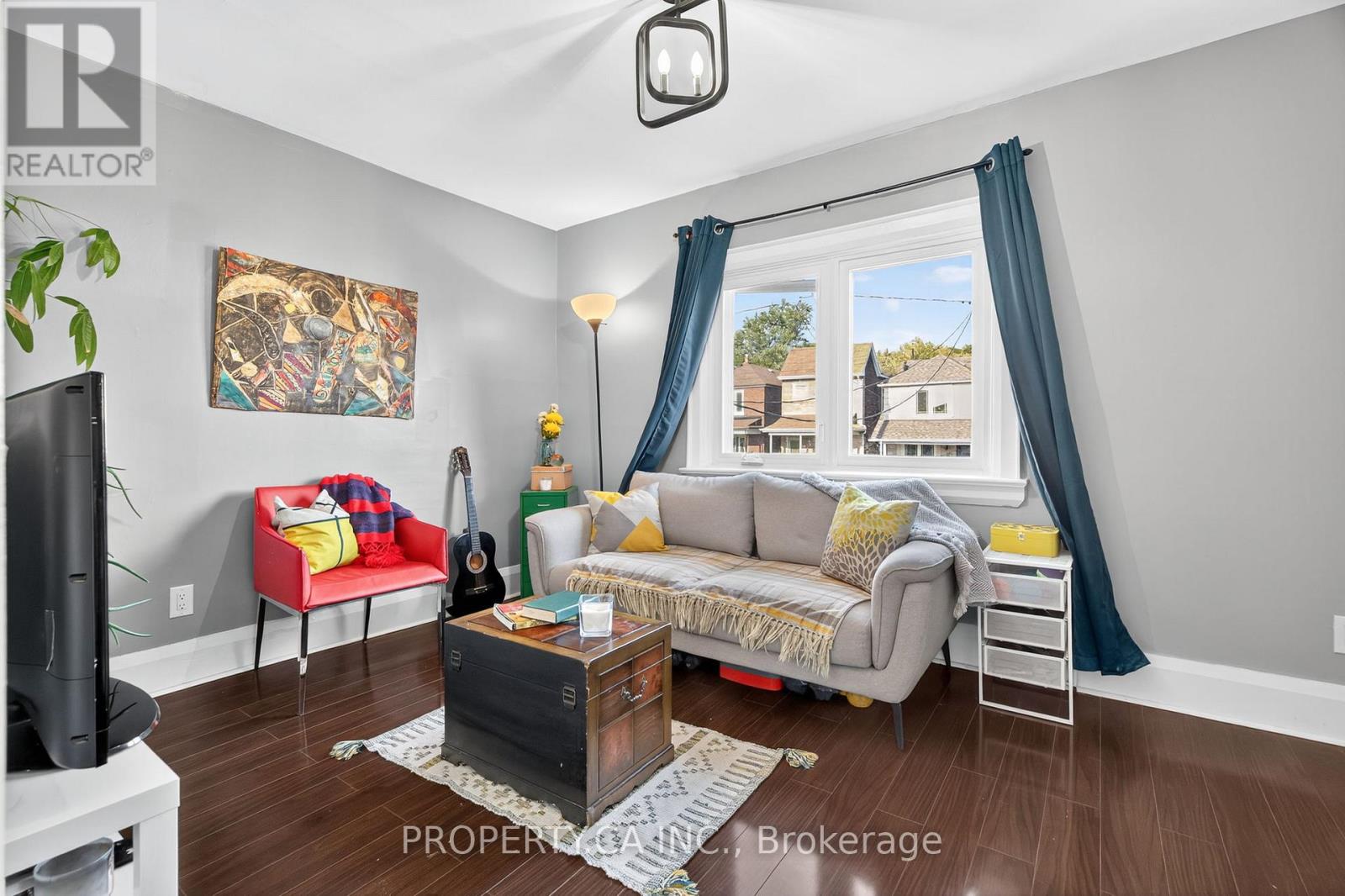 358 Mcroberts Avenue, Toronto, Ontario  M6E 4P9 - Photo 21 - W12510086