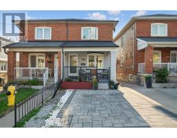 358 MCROBERTS AVENUE, Toronto, Ontario