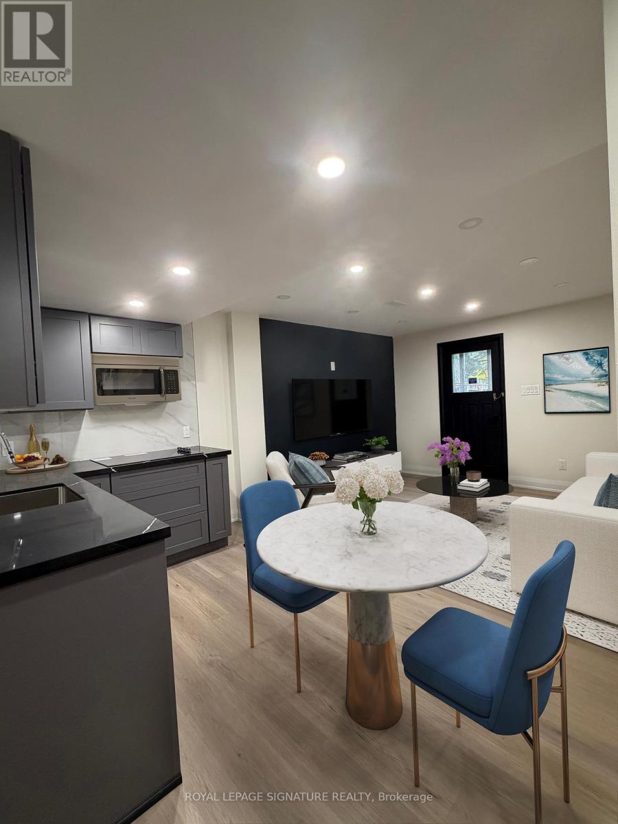 2 - 3486 Grand Forks Road, Mississauga, Ontario  L4Y 3M9 - Photo 1 - W12510114