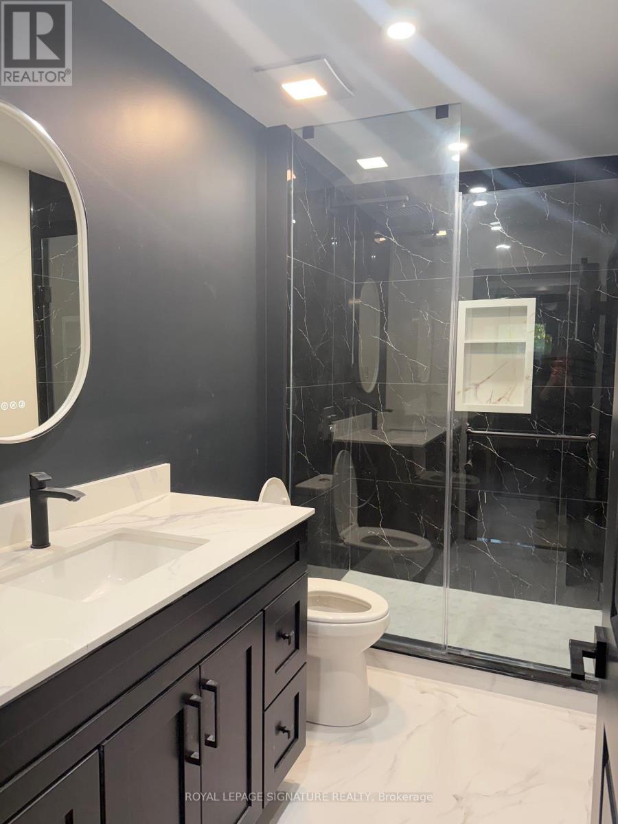 2 - 3486 Grand Forks Road, Mississauga, Ontario  L4Y 3M9 - Photo 3 - W12510114