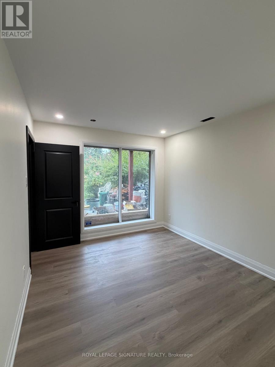 1 - 3486 Grand Forks Road, Mississauga, Ontario  L4Y 3M9 - Photo 5 - W12510140