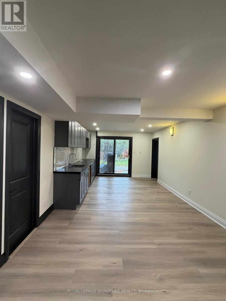 1 - 3486 Grand Forks Road, Mississauga, Ontario  L4Y 3M9 - Photo 6 - W12510140