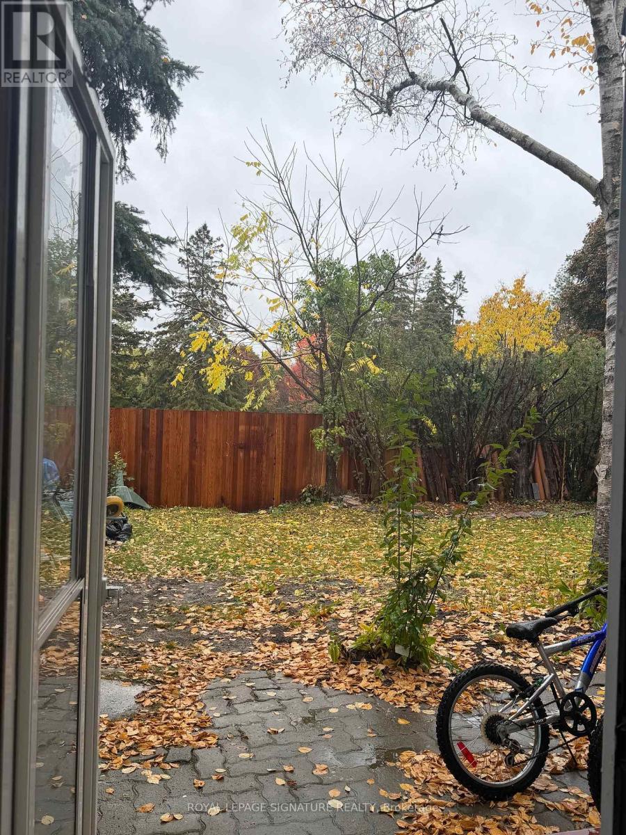 1 - 3486 Grand Forks Road, Mississauga, Ontario  L4Y 3M9 - Photo 7 - W12510140