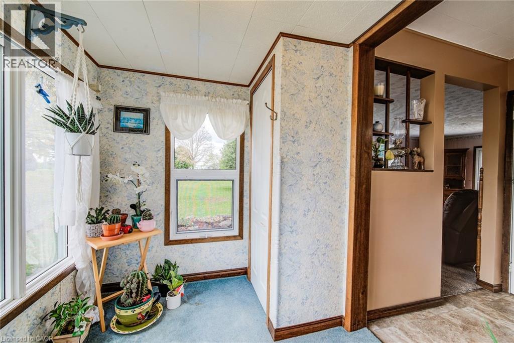 1301 Lobsinger Line, Woolwich, Ontario  N2J 4G8 - Photo 6 - 40781721