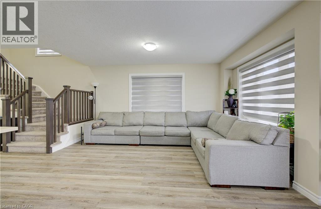 14 Harrison Drive, Cambridge, Ontario N1R 0C2 - Photo 8 - 40782538