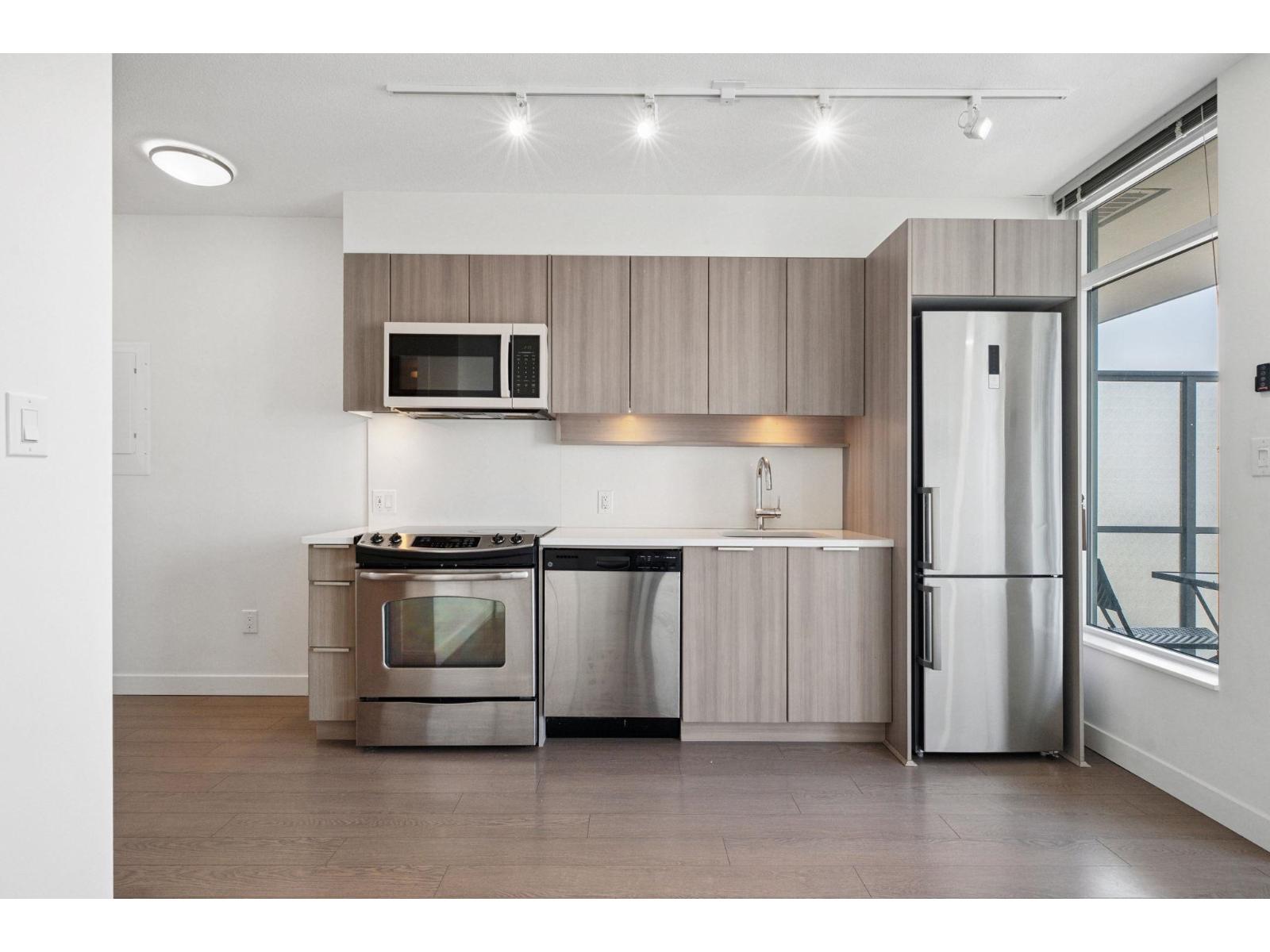 1813 13308 Central Avenue, Surrey, British Columbia  V3T 0M4 - Photo 7 - R3064465