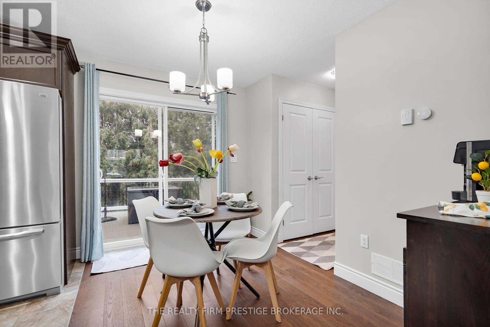 27 Willis Avenue, Strathroy-Caradoc, Ontario  N7G 0B6 - Photo 14 - X12510152