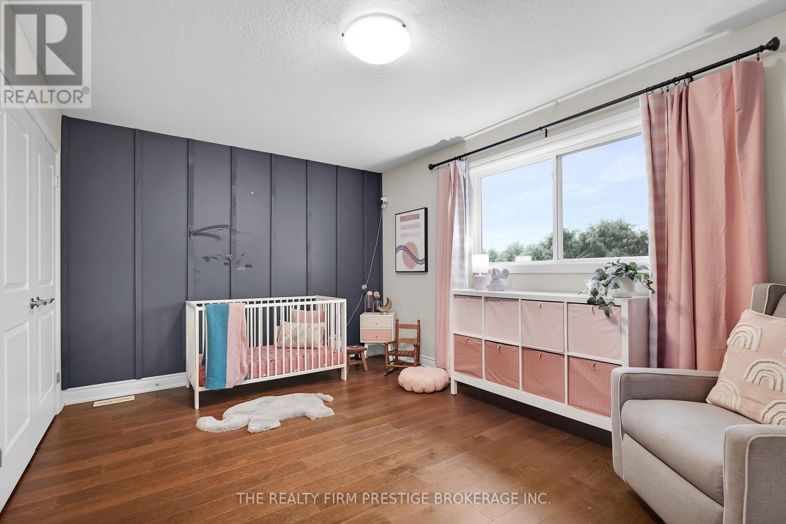 27 Willis Avenue, Strathroy-Caradoc, Ontario  N7G 0B6 - Photo 20 - X12510152