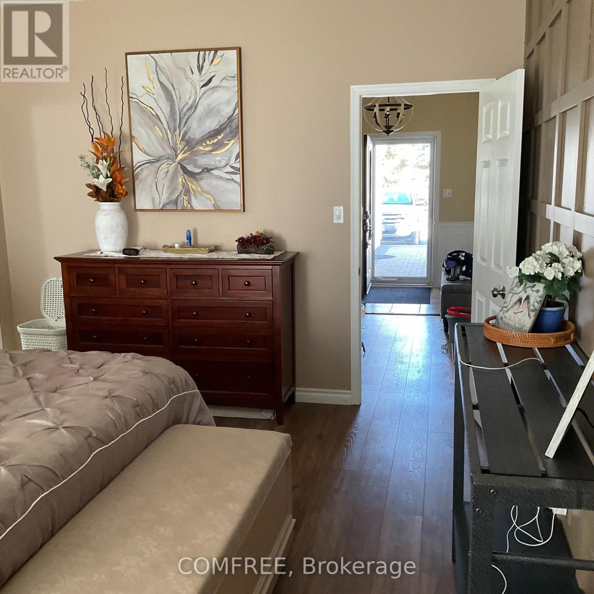 6 Niagara Trail, Clarington, Ontario  L1B 1A1 - Photo 2 - E12510240