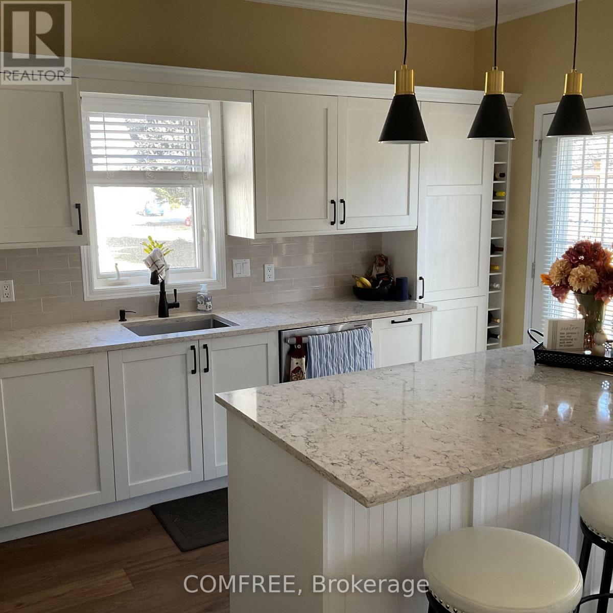 6 Niagara Trail, Clarington, Ontario  L1B 1A1 - Photo 6 - E12510240