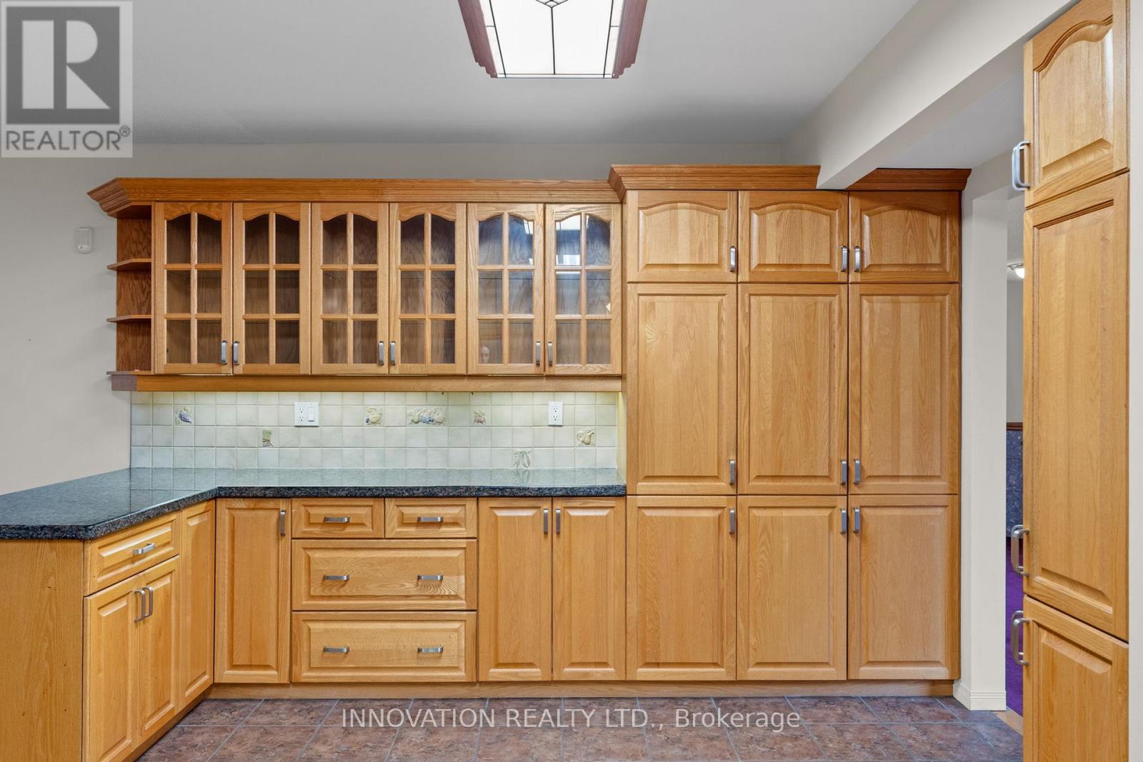 30 Oakview Avenue, Ottawa, Ontario  K2G 3A2 - Photo 15 - X12510176