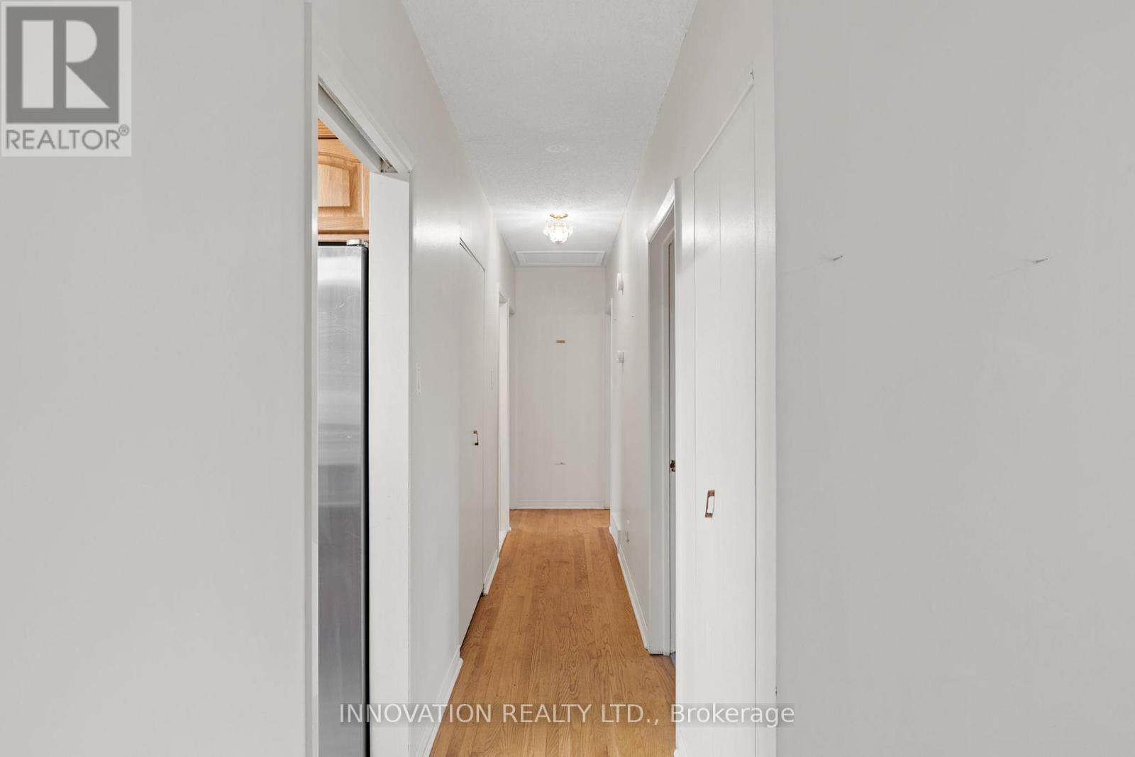 30 Oakview Avenue, Ottawa, Ontario  K2G 3A2 - Photo 21 - X12510176