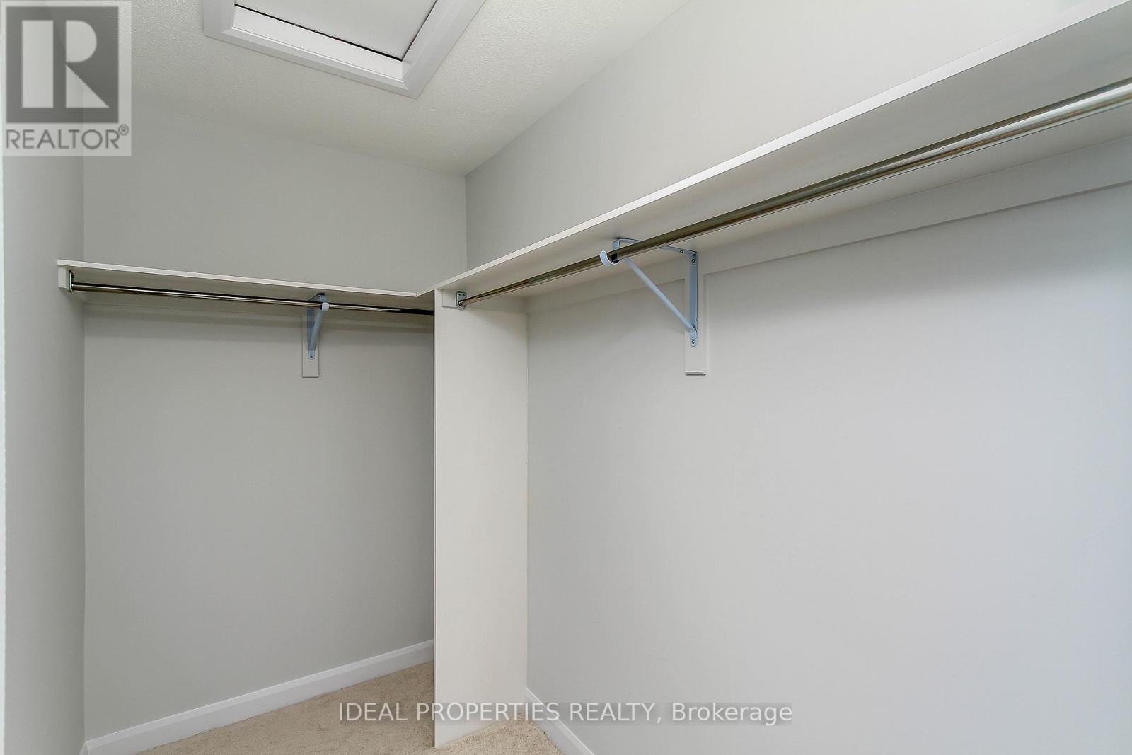 702 Doneraile Walk, Ottawa, Ontario  K2C 3H2 - Photo 10 - X12510216