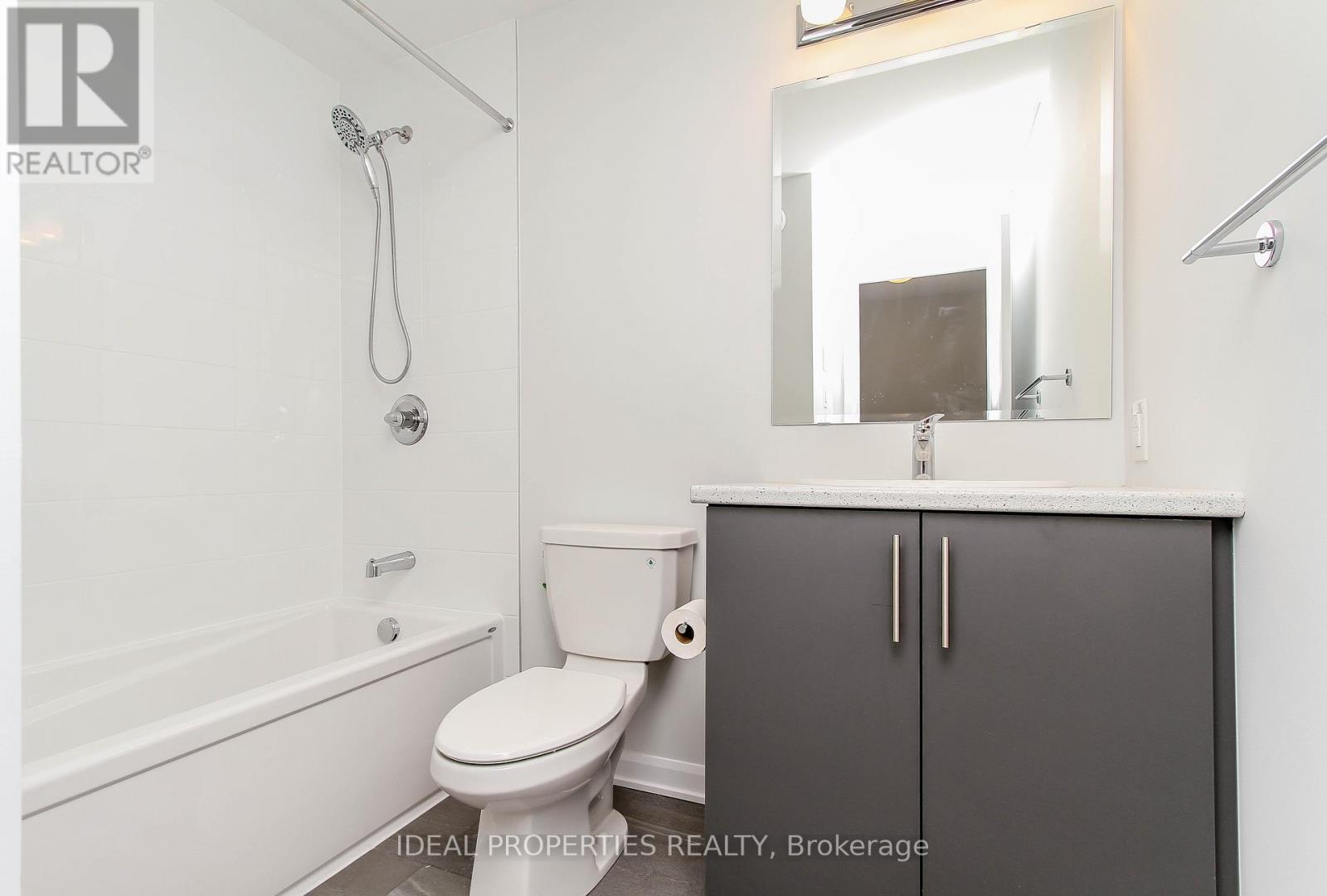 702 Doneraile Walk, Ottawa, Ontario  K2C 3H2 - Photo 11 - X12510216