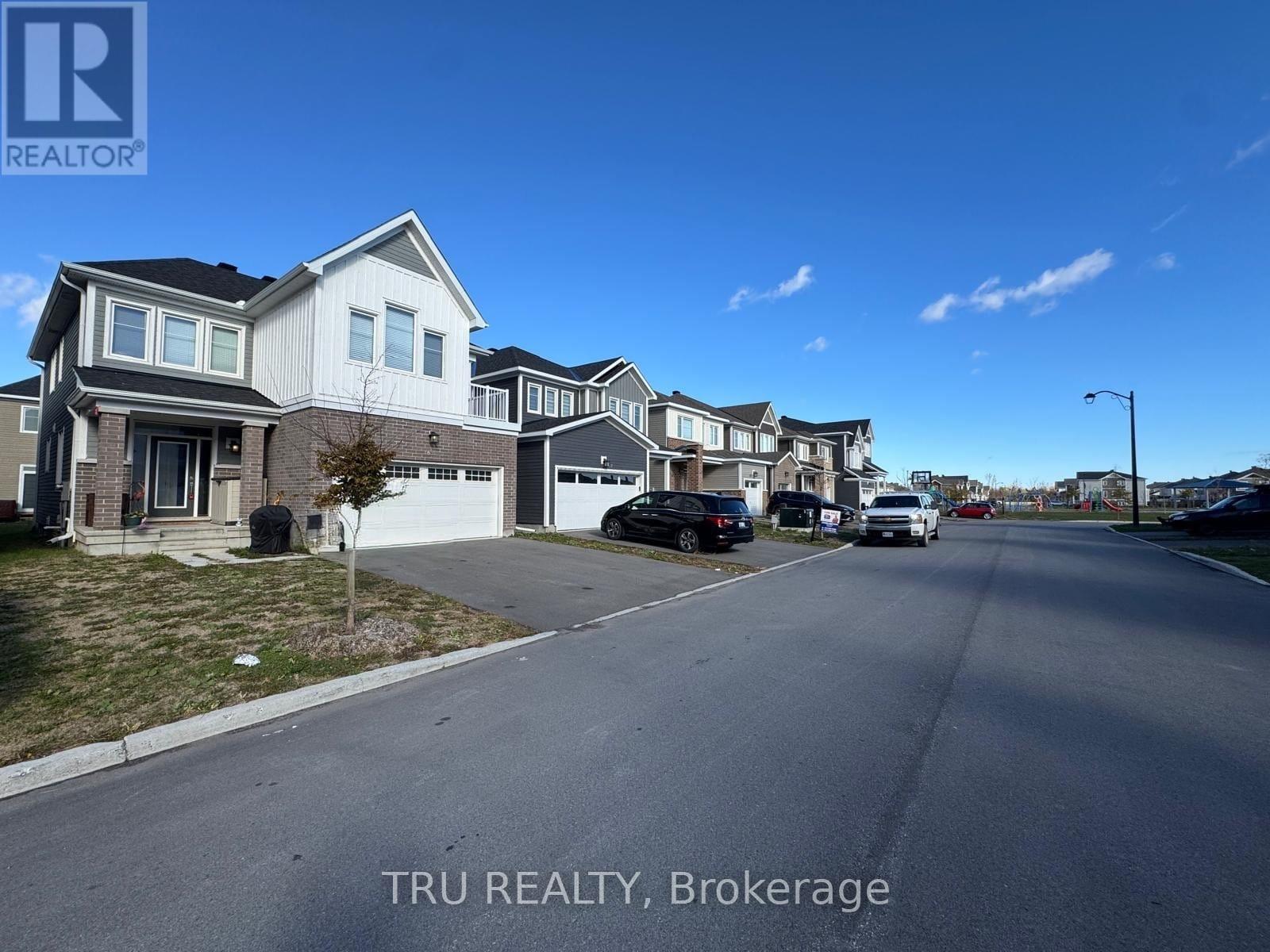 655 Terrier Circle, Ottawa, Ontario  K0A 2Z0 - Photo 2 - X12510244
