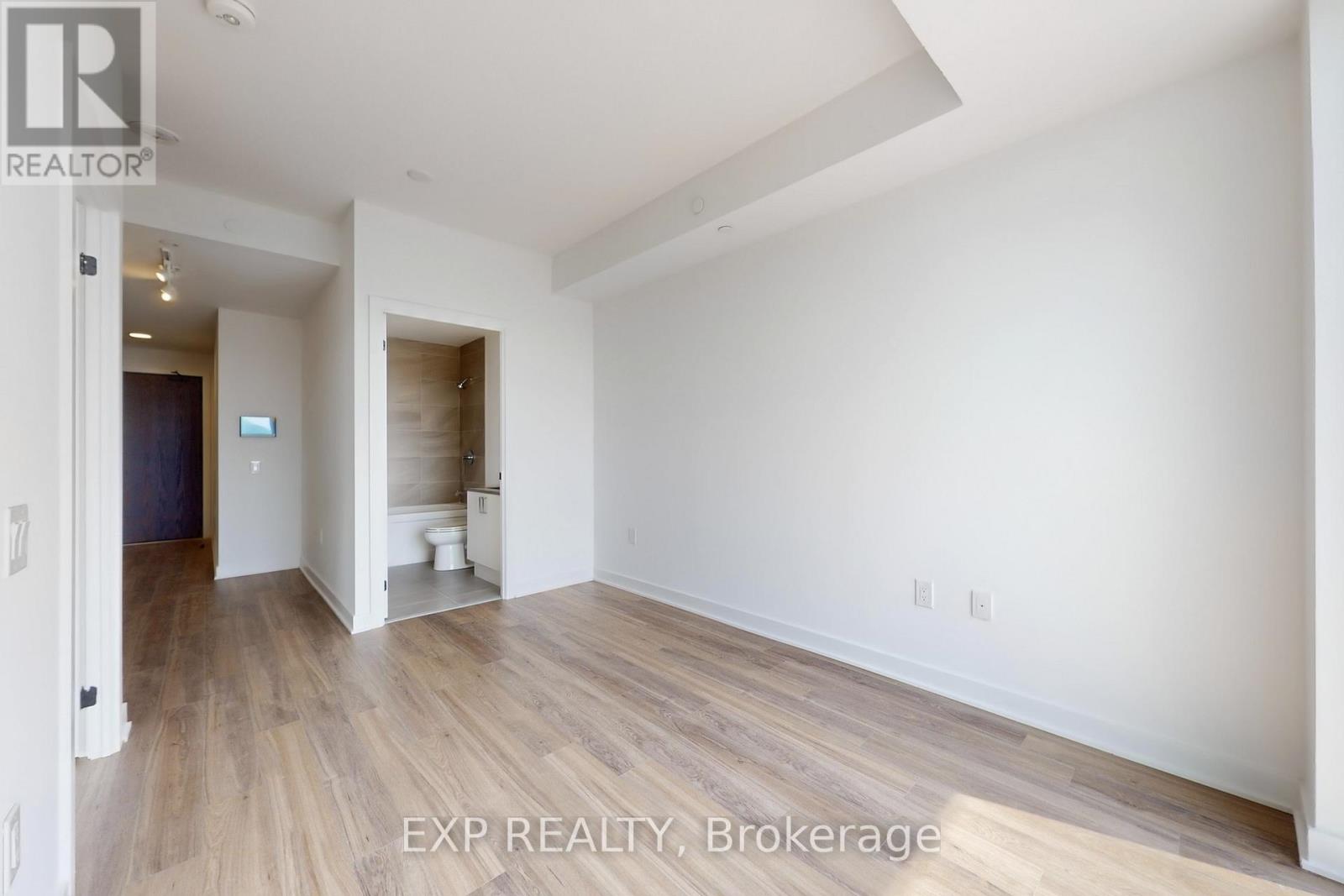 919 - 2782 Barton Street E, Hamilton, Ontario  L8E 2J8 - Photo 16 - X12510058