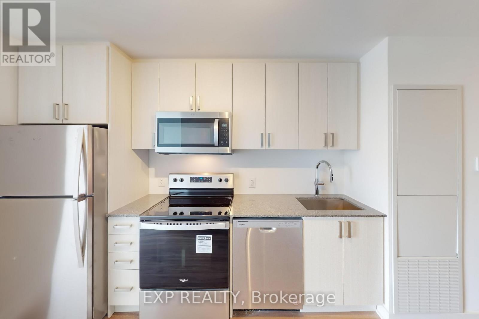 919 - 2782 Barton Street E, Hamilton, Ontario  L8E 2J8 - Photo 18 - X12510058