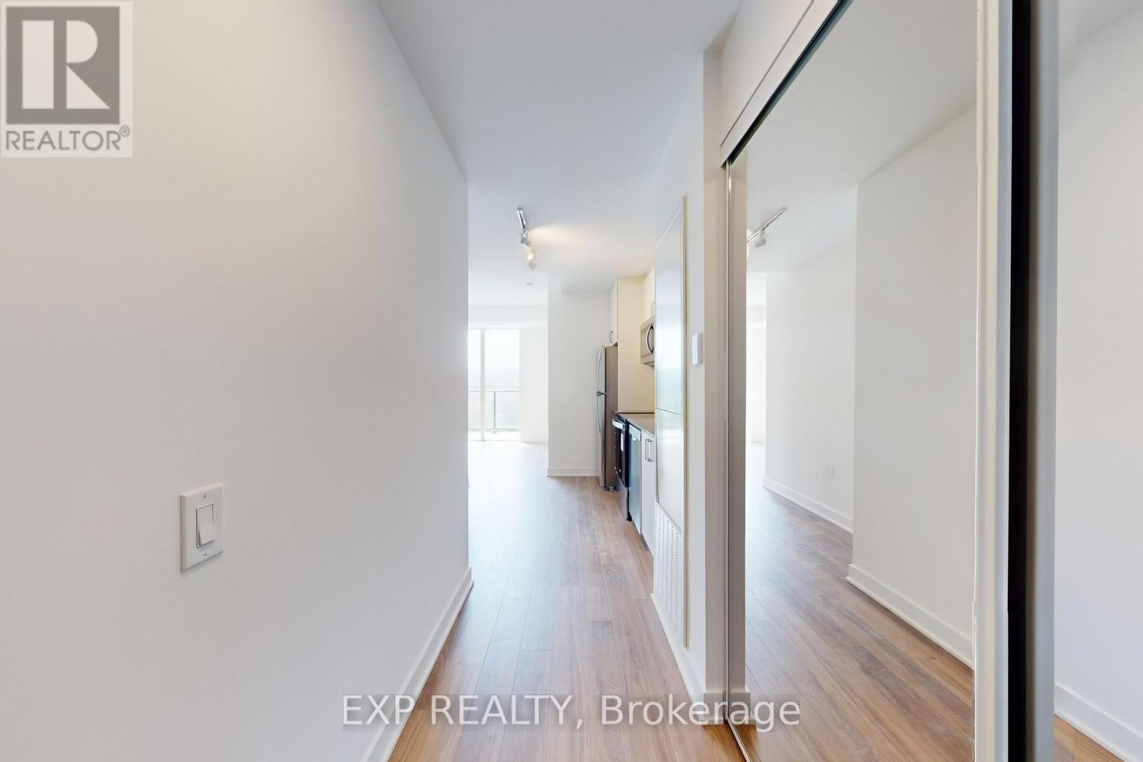 919 - 2782 Barton Street E, Hamilton, Ontario  L8E 2J8 - Photo 33 - X12510058