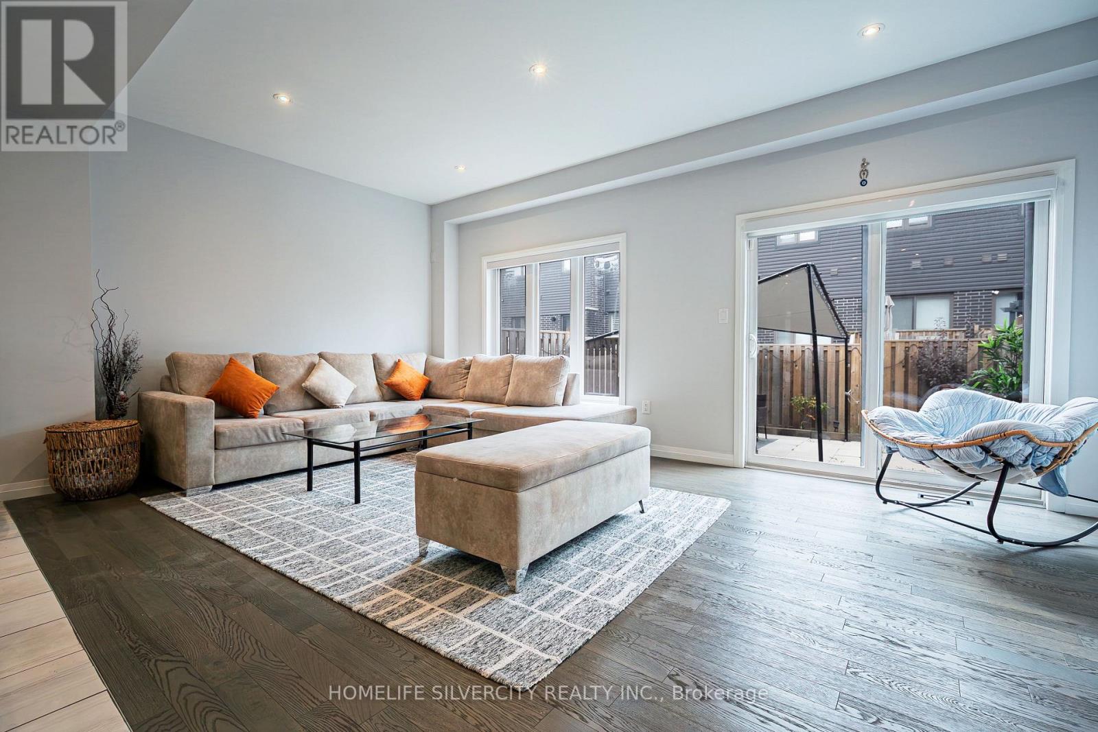 106 Columbus Gate, Hamilton, Ontario  L8J 0L3 - Photo 19 - X12510078