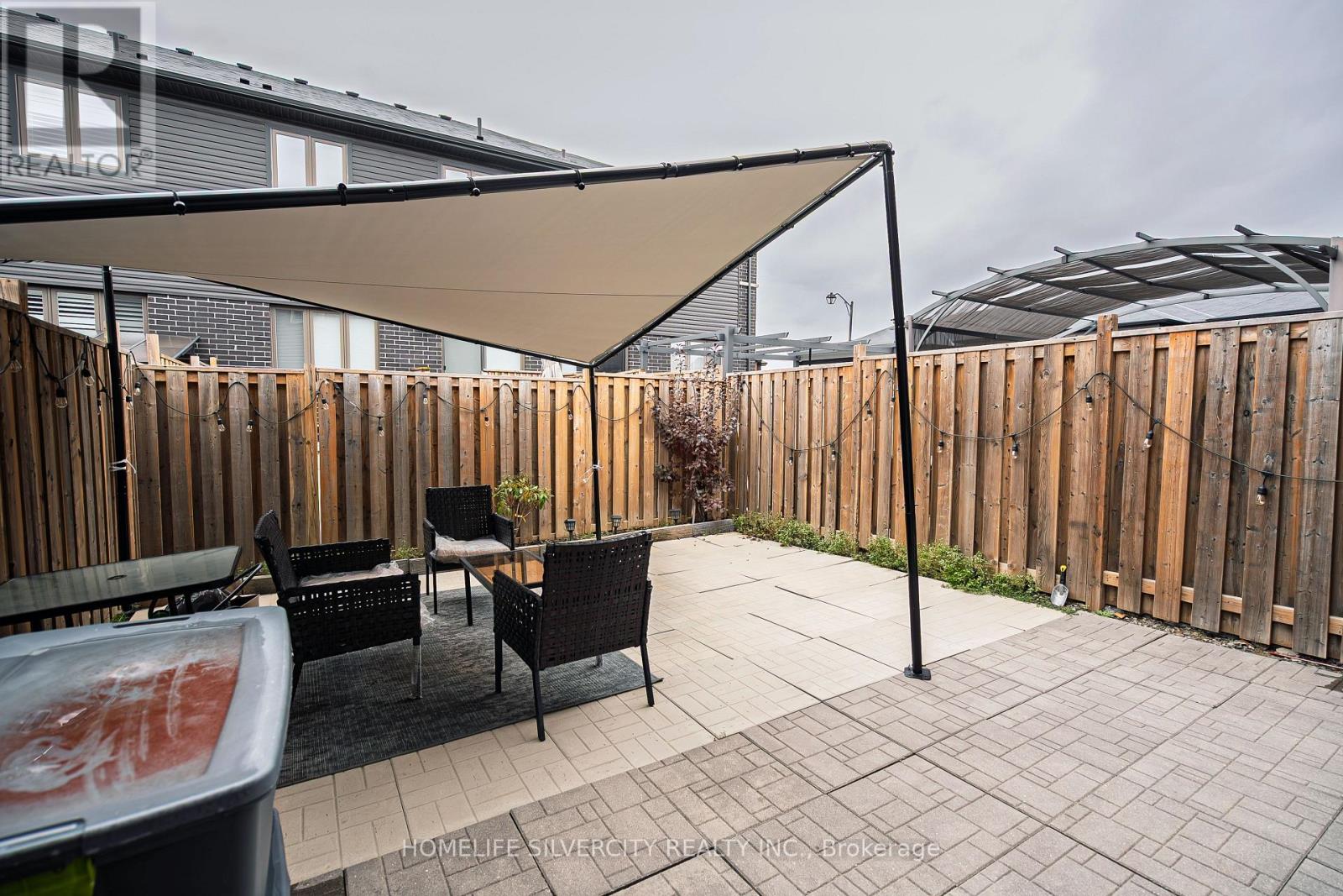 106 Columbus Gate, Hamilton, Ontario  L8J 0L3 - Photo 27 - X12510078