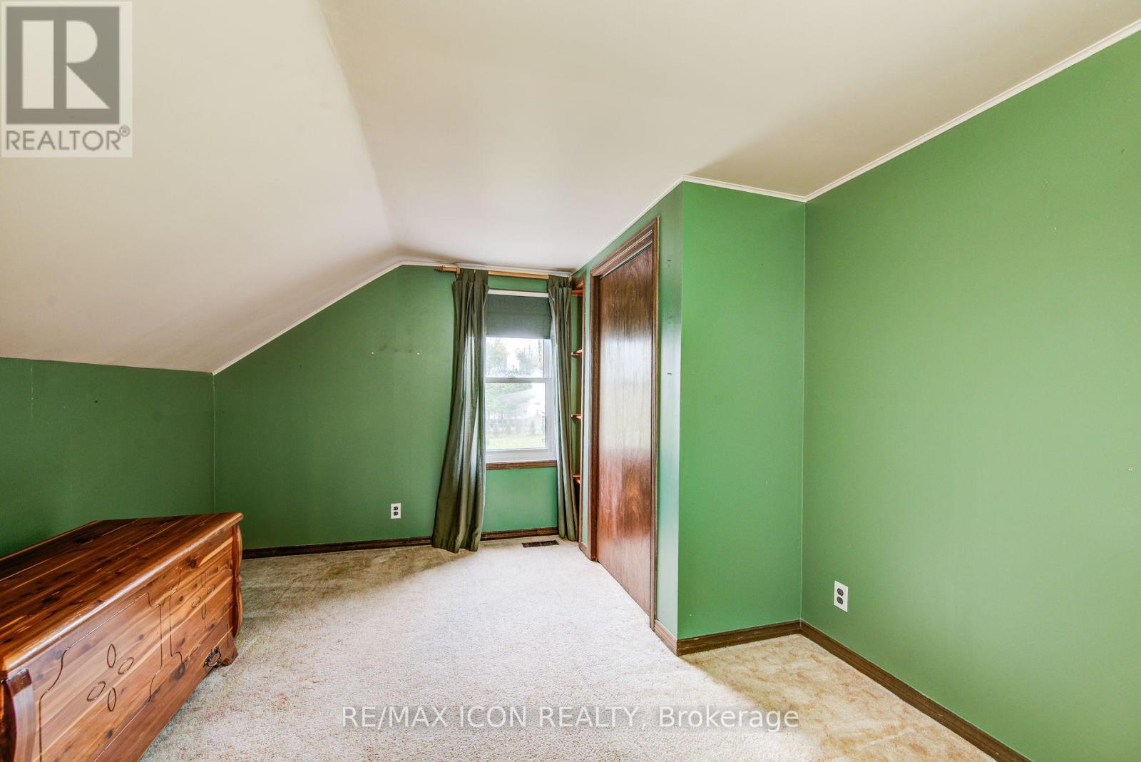 1301 Lobsinger Line, Woolwich, Ontario N2J 4G8 - Photo 22 - X12488678