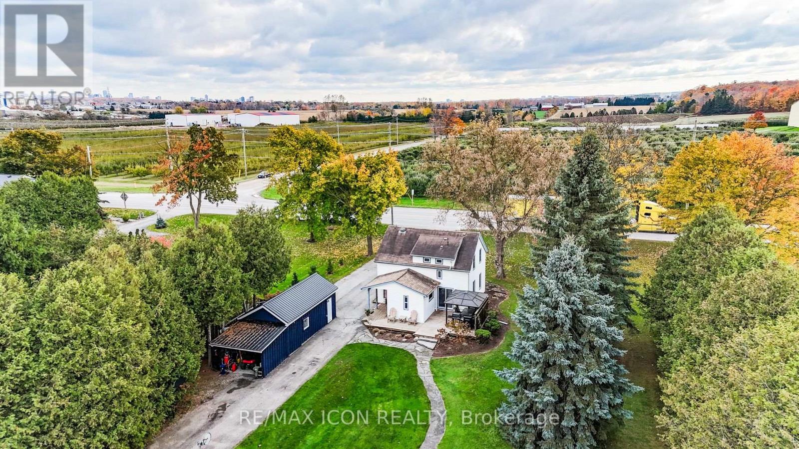 1301 Lobsinger Line, Woolwich, Ontario N2J 4G8 - Photo 44 - X12488678