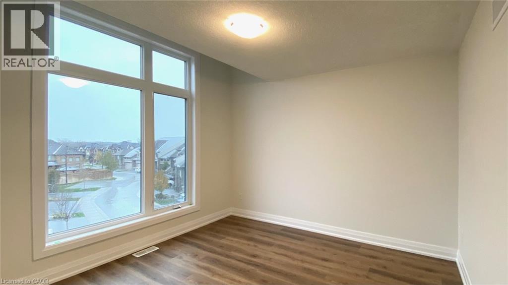 271 Grey Silo Road Unit# 35, Waterloo, Ontario  N2K 0E9 - Photo 11 - 40785768