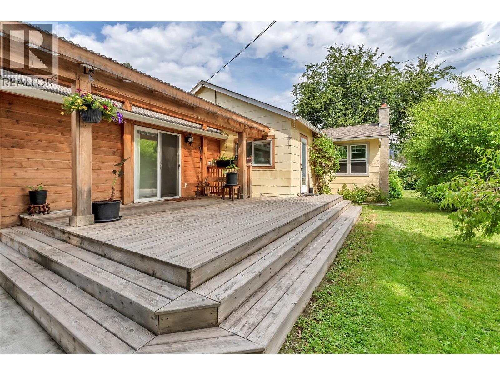 360/370 Robinson Avenue, Naramata, British Columbia  V0H 1N0 - Photo 19 - 10367561