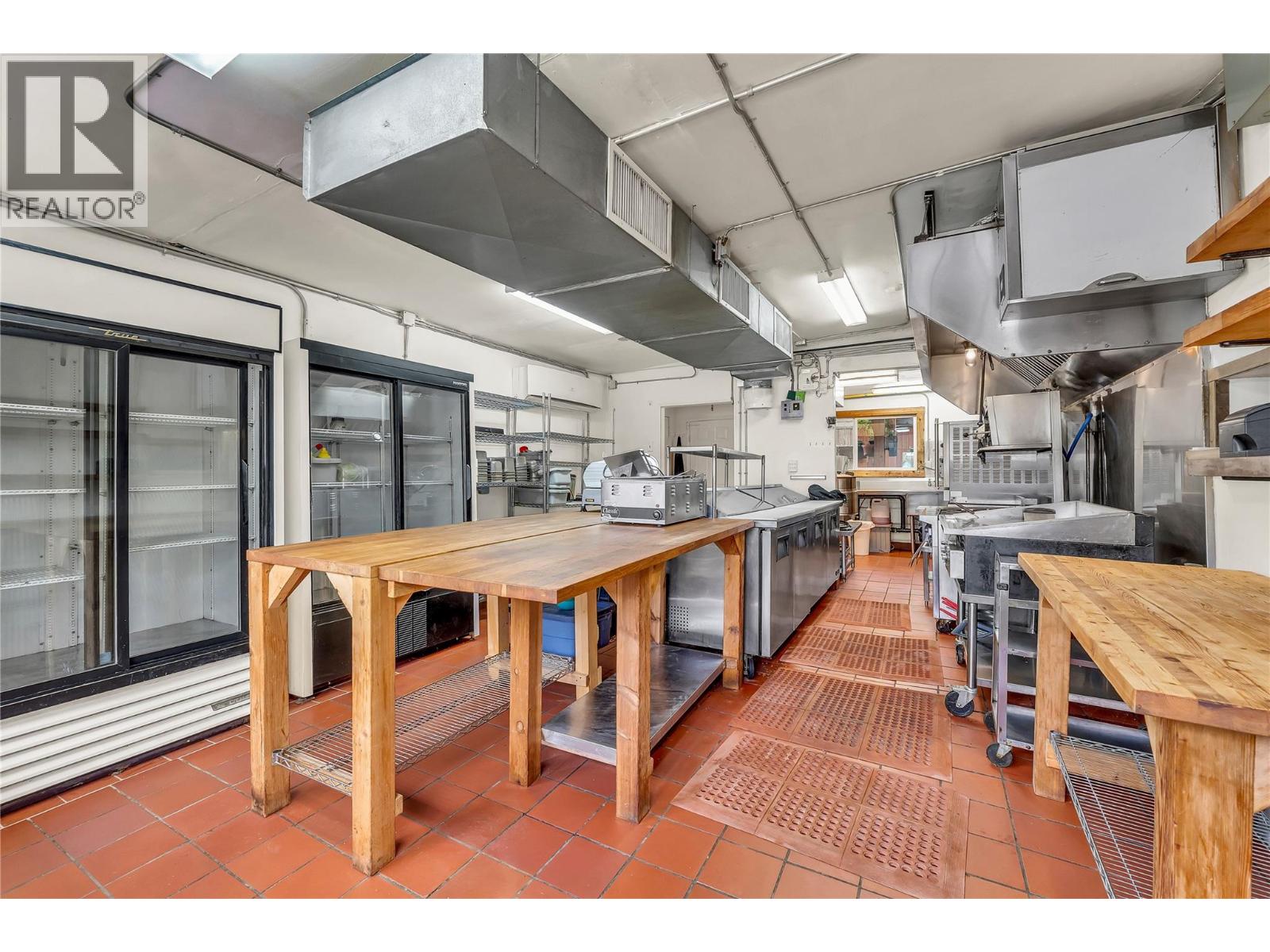 360/370 Robinson Avenue, Naramata, British Columbia  V0H 1N0 - Photo 35 - 10367561