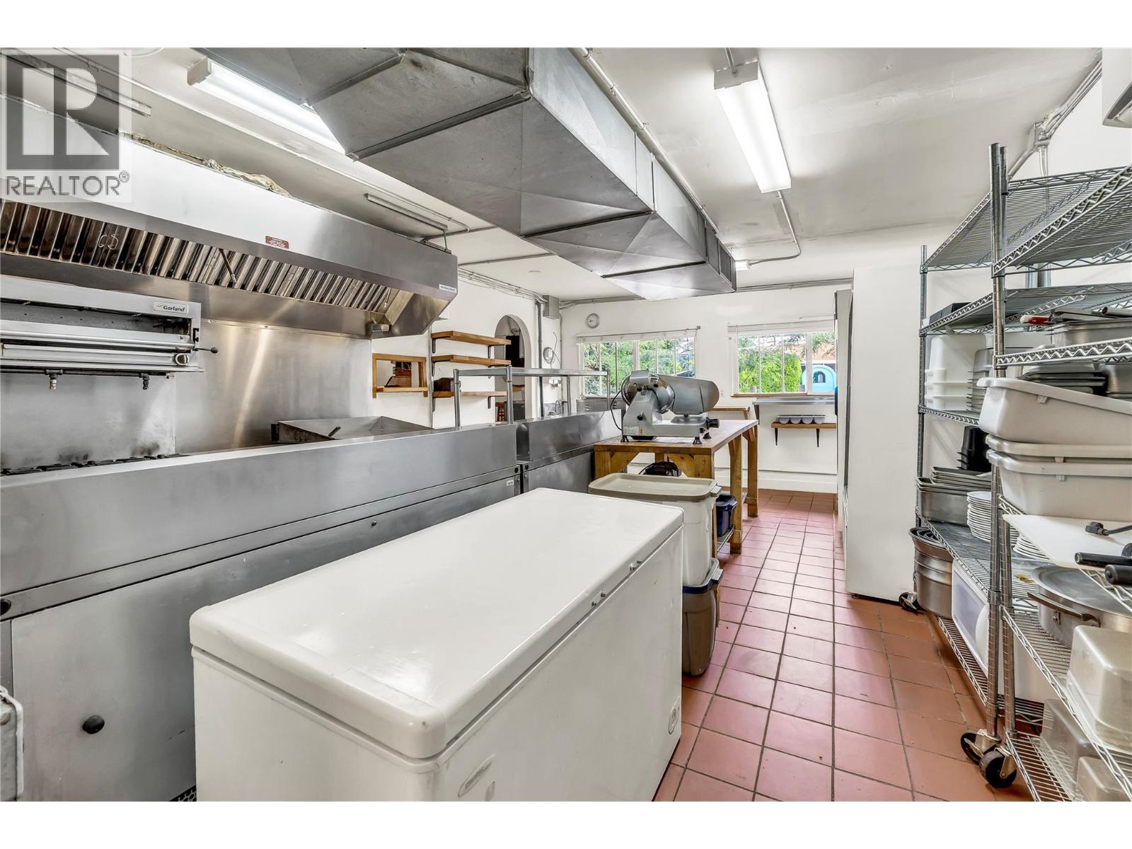 360/370 Robinson Avenue, Naramata, British Columbia  V0H 1N0 - Photo 38 - 10367561