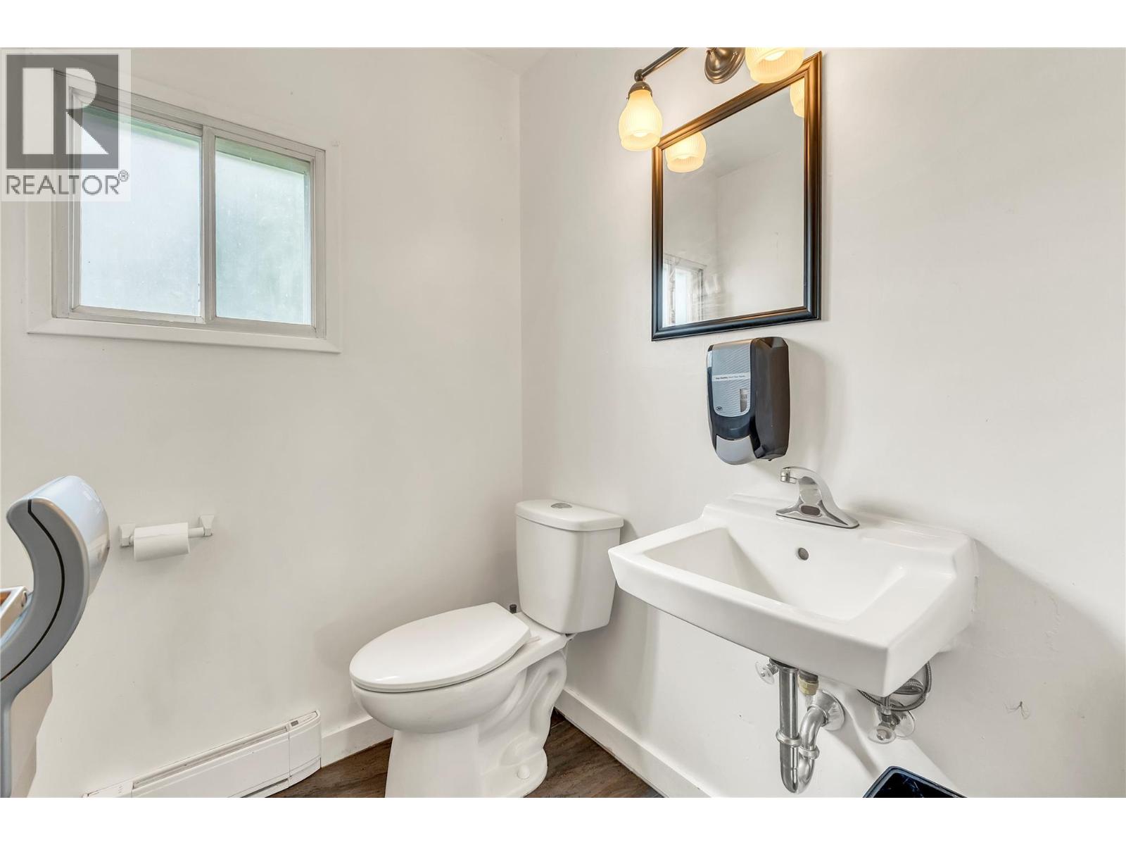 360/370 Robinson Avenue, Naramata, British Columbia  V0H 1N0 - Photo 41 - 10367561