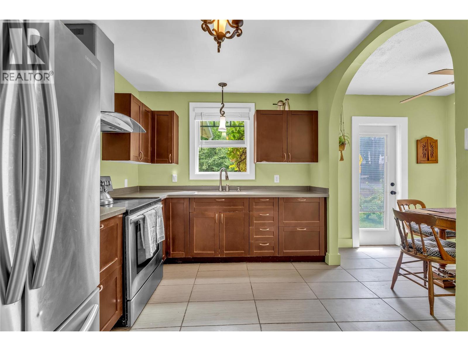 360/370 Robinson Avenue, Naramata, British Columbia  V0H 1N0 - Photo 5 - 10367561