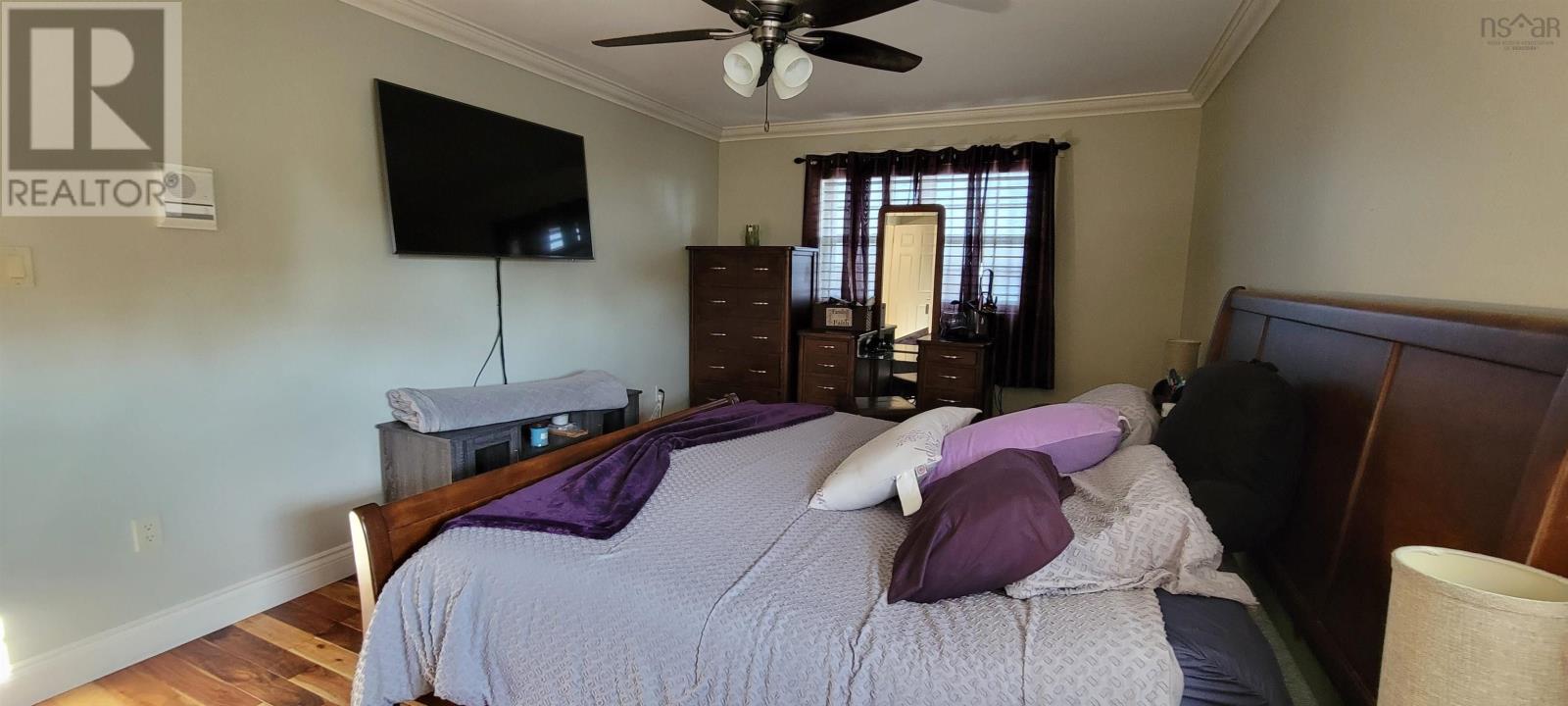 568 Seaview Drive, Upper North Sydney, Nova Scotia  B2A 3N8 - Photo 35 - 202521239