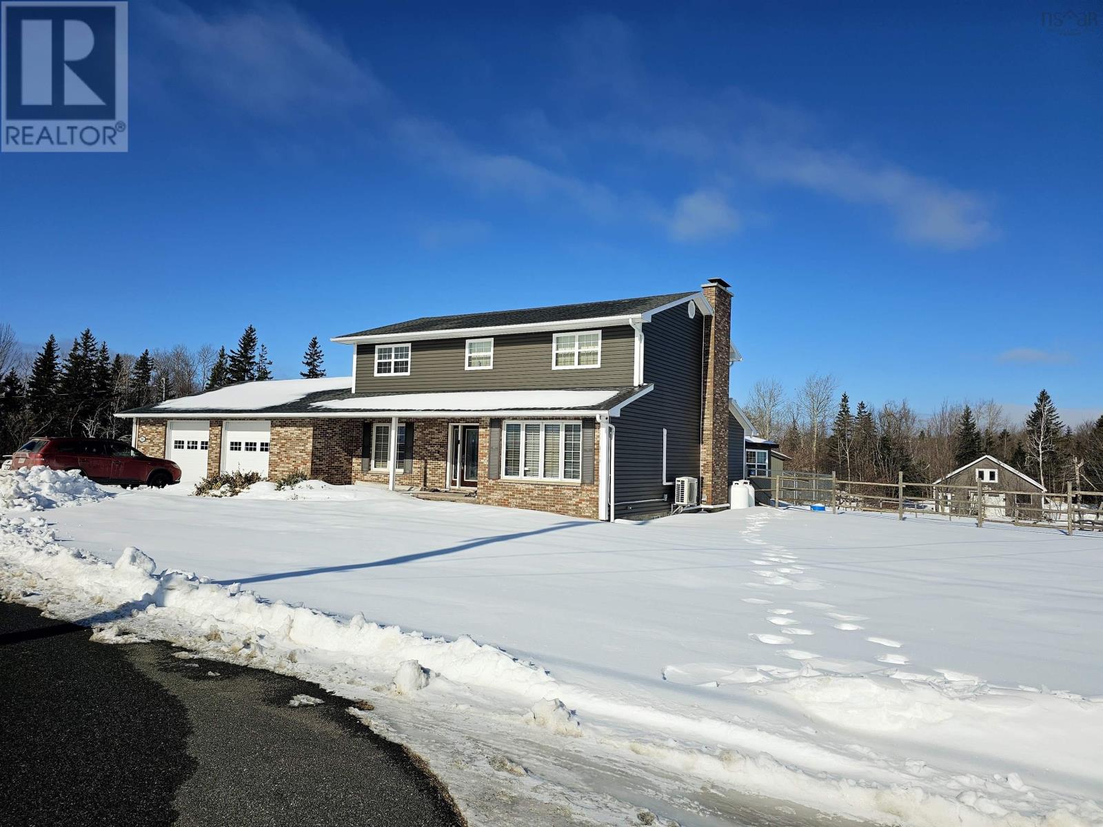 568 Seaview Drive, Upper North Sydney, Nova Scotia  B2A 3N8 - Photo 9 - 202521239