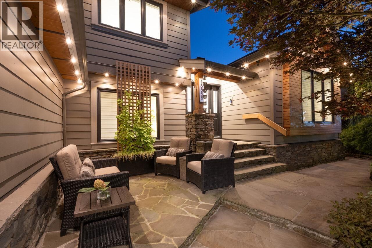 18858 119b Avenue, Pitt Meadows, British Columbia  V3Y 1W7 - Photo 3 - R3064279